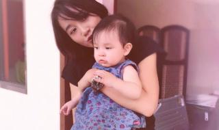 女儿是妈妈的小棉袄 女儿是妈妈的小棉袄